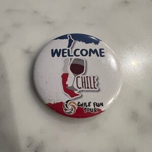 Welcome to Chile Button pin with 🍷 wine glass